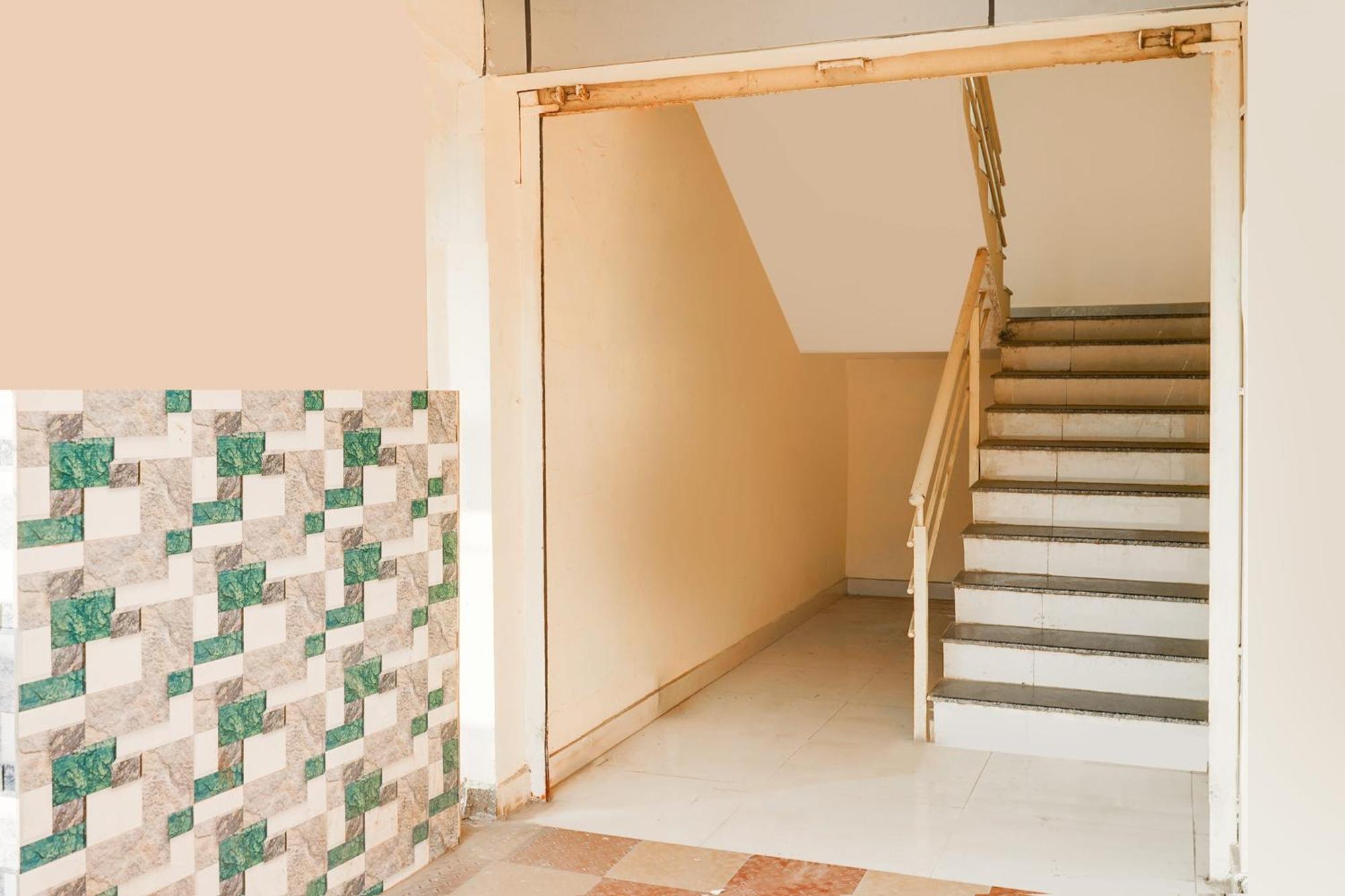 Super Townhouse Marathahalli Near Klm Fashion Mall Bangalore Extérieur photo