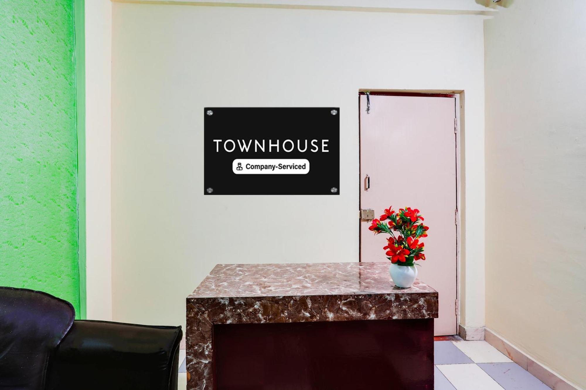 Super Townhouse Marathahalli Near Klm Fashion Mall Bangalore Extérieur photo